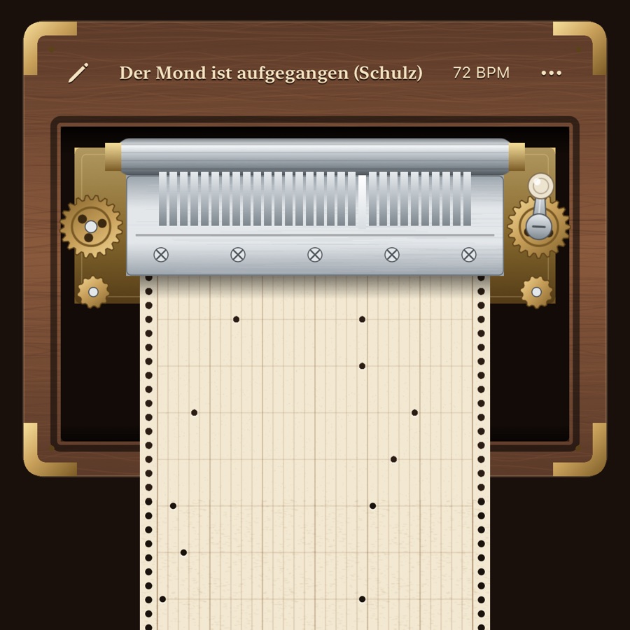 Music Box spielt Brahms’ Wiegenlied: Zahnräder aus Messing, Kamm und ein Lochstreifen